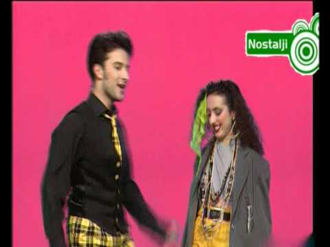 Kıl Oldum Şarkı Sözleri